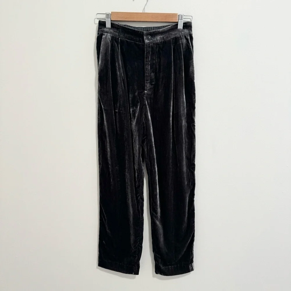 Madewell Charcoal Grey Velvet Tapered Pleat Pull On Pants